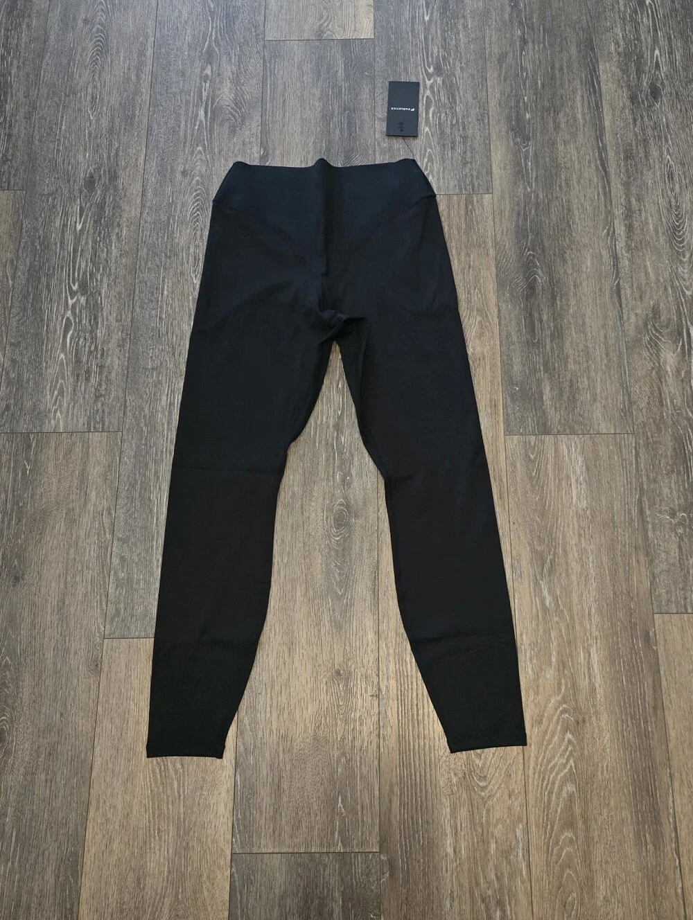 Fabletics Women's Medium Pure Luxe High Waisted Sweetheart Leggings Pants New!